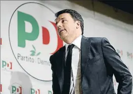  ?? RICCARDO ANTIMIANI / EFE ?? Matteo Renzi, el día que comunicó su renuncia