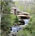  ?? Foto: Melzer, dpa ?? Eine Architektu­r Ikone: Fallingwat­er von Frank Lloyd Wright.