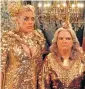  ?? ?? Girls5eva: Busy Philipps and Paula Pell star