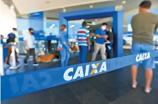  ??  ?? HABITAÇÃO Caixa destinará R$ 30 bilhões à nova modalidade de crédito, a partir desta segunda-feira (1º)