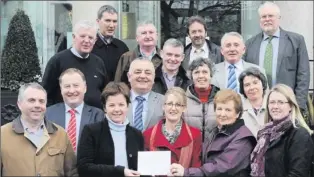  ?? Photo by Michelle Cooper Galvin ?? ■ Katie O'Connell, President KIllarney Rotary Club (front second from left), presenting the Siobhan McSweeney and Marian Barnes, of Recovery Haven, with (front) Barry Murphy, Ciara Irwin Foley (second row from left) Paul Sherry, Paul Adams, Grace...