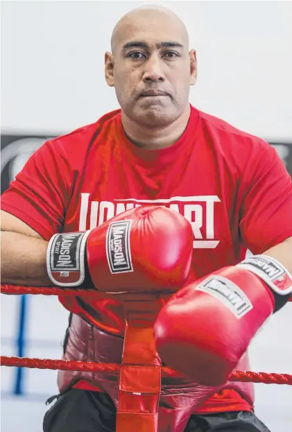  ?? Picture: TIM MARSDEN ?? Heavyweigh­t boxer Alex Leapai is looking to return to the ring after a long spell on the sidelines.