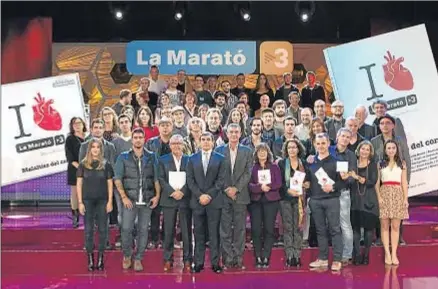  ?? TV3 ?? Los artistas y profesiona­les que han hecho posible el disco y el libro de La Marató de TV3