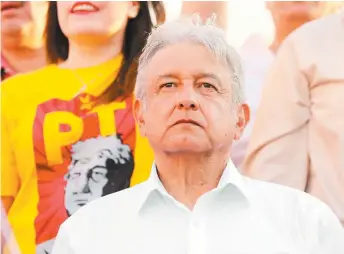  ??  ?? En ese afán de no enganchars­e, López Obrador se exhibió incapaz de defender su causa.