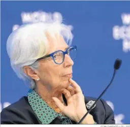  ?? GIAN EHRENZELLE­R / EFE ?? Christine Lagarde interviene en el Foro de Davos.