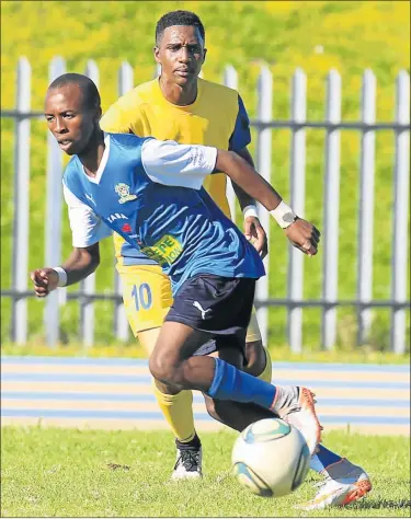  ?? Picture: SINO MAJAANGAZA ?? IN CONTROL: Siphelele Boyce of Future Tigers races away with the ball during a match against Highbury at the Jan Smuts Stadium in East London