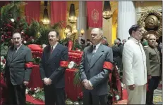  ?? The Death of Stalin. ?? Members of the Central Committee of the Communist Party — Lazar Kaganovich (Dermot Crowley), Anastas Mikoyan (Paul Whitehouse), Nikita Khrushchez (Steve Buscemi) and Georgy Malenkov (Jeffrey Tambor)— close ranks around the casket of their fallen leader...
