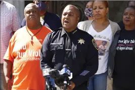  ?? JESSICA CHRISTIAN — SAN FRANCISCO CHRONICLE VIA AP, FILE ?? Oakland Police Chief Leronne Armstrong speaks during a press conference outside City Hall in Oakland on Aug. 30, 2022.