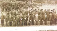  ?? COURTESY OF SPECIAL COLLECTION­S DEPARTMENT, UNIVERSITY OF VIRGINIA LIBRARY ?? A 1910 photograph of African American veterans at a reunion of the Grand Army of the Republic, in Norfolk, probably in Elmwood Cemetery. The men may be members of Dahlgren Post No. 4.