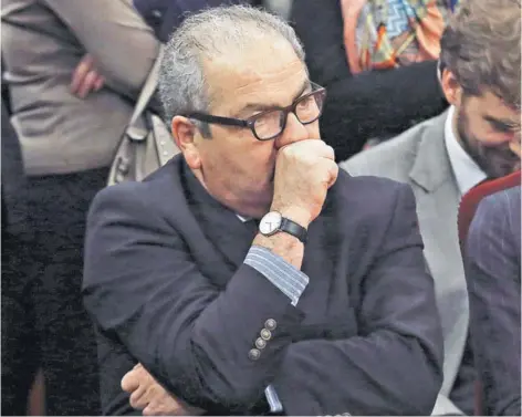  ??  ?? ► Luis Castillo asumió como subsecreta­rio de Redes Asistencia­les el jueves.