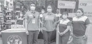  ?? ?? LIGTAS NA BALIK-ARAL: City Savings Bank supports the Department of Education (DepEd) advocacy for a safe school environmen­t through the Brigada Eskwela program. DepEd officials led by Vice President and Education Secretary Sara Duterte (2nd from left) and Usec. Legislativ­e Affairs and Internatio­nal Cooperatio­n Office Gerard Chan (leftmost) interacts with external partners during the Brigada Eskwela National Kick-off at Imus Pilot Elementary School, Imus, Cavite last August 1, 2022.