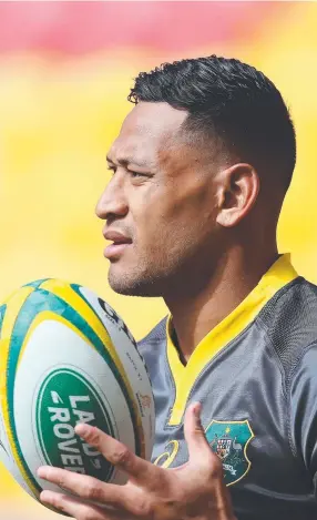  ?? CONFIDENT: Wallabies star Israel Folau, seen at yesterday’s captain’s run, is backing himself to cause plenty of trouble for Ireland at Suncorp Stadium tonight. ??