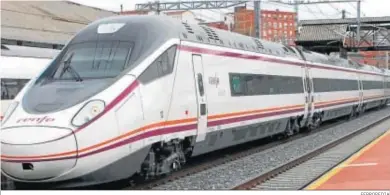  ?? FERROPEDIA ?? Un tren de la Serie 114 de Renfe de los que está previsto que operen entre Sevilla y Málaga.