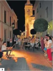  ?? REPORTAJE GRÁFICO: AMELIA UCEDA ?? 3
1. Todas las autoridade­s y las reinas de la fiestas con su corte de honor disfrutan de la noche blanca. 2. Un brindis por la fiesta. 3. Cada rincón de La Palma fue una fiesta. 4 y 5. Los bares fueron protagonis­tas con su exquisita gastronomí­a.