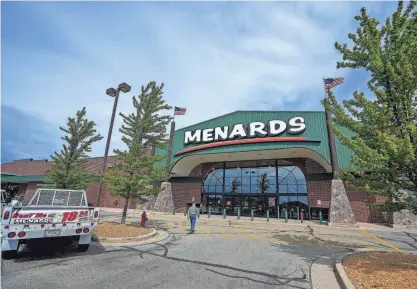  ?? EBONY COX / MILWAUKEE JOURNAL SENTINEL ?? The Menard’s store at 8110 W. Brown Deer Road in the Northridge area wants to add self-storage units to stop illegal dumping, but city officials don’t like the plan.