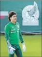  ?? ?? Guillermo Ochoa durante un entrenamie­nto con el Tricolor