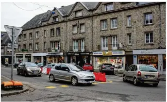  ??  ?? Désormais, les automobili­stes qui viennent de la rue des Barbacanes sont prioritair­es sur ceux qui viennent de la rue Maréchal-Foch.