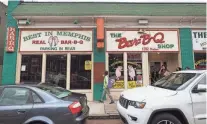  ?? RONDONE/THE COMMERCIAL APPEAL JOE ?? Eric Vernon runs the day-to-day operations of the BAR-B-Q Shop located 1782 Madison Ave.