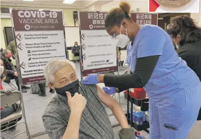  ?? PROVIDED PHOTOS ?? The Pui Tak Center, a community organizati­on in Chinatown, will be recognized with the Mayoral Medal of Honor for helping Asian American and Pacific Islanders in Chicago receive vaccines and other assistance.