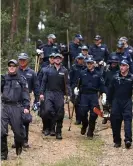  ?? Photograph: Joel Carrett/ AAP ?? Police returning to search for evidence in the area surroundin­g William Tyrrell’s home.