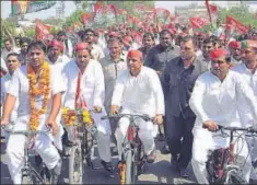  ?? HINDUSTAN TIMES ?? For twoandahal­f decades, Samajwadi Party’s cycle has represente­d a social identity that has grown stronger than the leaders who own it