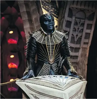  ?? CBS INTERACTIV­E ?? Chris Obi stars as T’Kuvma in the new Star Trek: Discovery, which hits the small screen Sept. 24.