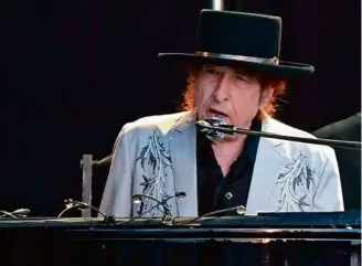  ?? DAVE J HOGAN/GETTY/FILE ?? Bob Dylan performing in London in 2019.