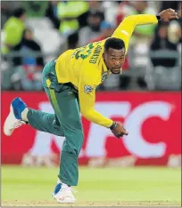  ?? Picture: GALLO IMAGES ?? TALENTED ALLROUNDER: Andile Phehlukway­o during a T20 internatio­nal against Sri Lanka in January