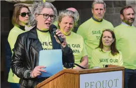  ?? Tyler Sizemore/ Hearst Connecticu­t Media ?? Pequot Library Executive Director Stephanie Coakley speaks in Southport on Nov. 5 during a rally against United Illuminati­ng’s proposal to build monopoles in town.