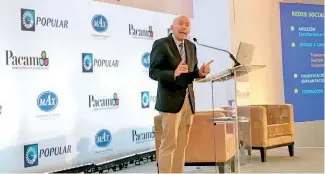  ?? ABRAHAM MÉNDEZ ?? El doctor Enrique Echeburúa mientras habla en el evento de Pacam.