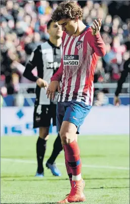  ?? FOTO: EFE ?? Antoine Griezmann prefirió ir al Atlético de Madrid que al Barça