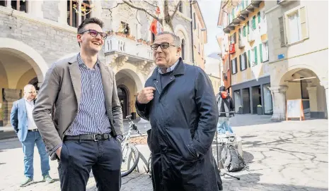  ?? © CDT/ZOCCHETTI ?? Fabio Käppeli, a sinistra, a colloquio con Giorgio Soldini.