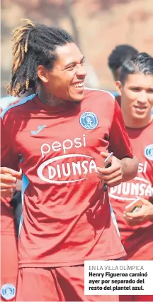  ?? FOTO: EL HERALDO ?? Henry Figueroa caminó ayer por separado del resto del plantel azul.