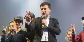  ?? — AP ?? Serious contender: Comedian Zelenskiy is the ‘last hope’ for many Ukrainians jaded by kleptocrac­y and hardship.