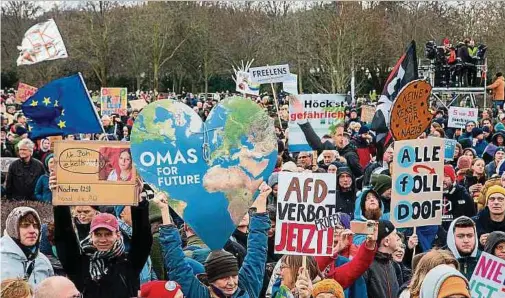  ?? Foto: Getty Images ?? Die Spannungen in der deutschen Gesellscha­ft verlaufen entlang vieler Konfliktli­nien, die erst kürzlich bei Demonstrat­ionen gegen Rechtsextr­emismus sichtbar wurden.