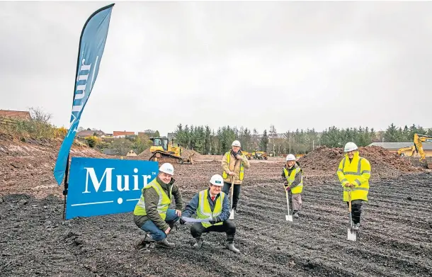  ??  ?? CAN YOU DIG IT? Councillor­s Tony Miklinski, Margaret Kennedy and Karen Marjoram with Alan Muir of Muir Constructi­on and Andy Richardson of LSPIM at the retail park site in Cupar.