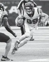  ?? Brett Coomer / Staff photograph­er ?? Slot receiver Danny Amendola, right, was chosen over Anthony Miller, who was released Wednesday.