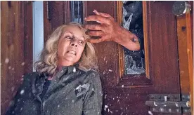  ?? RYAN GREEN/UNIVERSAL PICTURES VIA AP ?? Jamie Lee Curtis in a scene from Halloween.