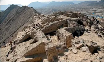  ?? ?? The ruins of the Buddhist city of Mes Aynak, a former Silk Road trading outpost, could be destroyed to uncover huge copper ore deposits at the site.