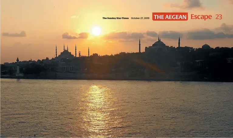  ?? PHOTOS: PAMELA WADE ?? Istanbul’s skyline makes for a stunning backdrop as we sail away.