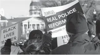  ?? KIM HAIRSTON/BALTIMORE SUN ?? The Maryland Coalition for Justice & Police Reform holds a march from Annapolis District Court to Lawyers Mall in Annapolis to demand police reform now.