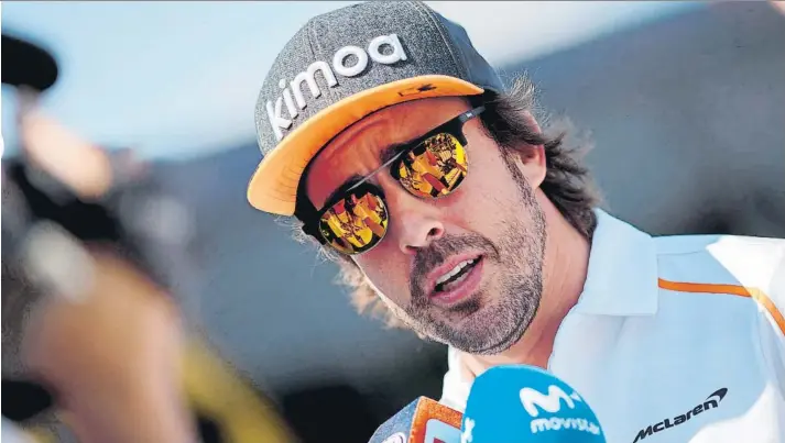  ?? FOTO: EFE ?? Fernando Alonso sigue analizando su situación y sus opciones de futuro. El asturiano podría quedarse en la Fórmula 1 u optar por otras competicio­nes como el Mundial de Resistenci­a o la IndyCar, en Estados Unidos