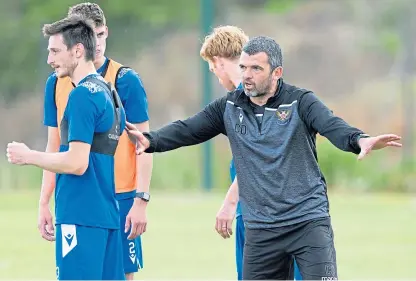  ?? Picture: PPA. ?? St Johnstone boss Callum Davidson says Covid-19 regulation­s pose challenges.