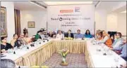  ?? DEEPAK GUPTA/HT PHOTO ?? Experts participat­ing in a round-table conference to discuss the state’s transforma­tion.