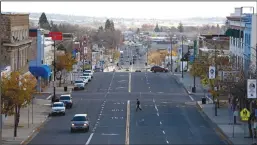  ?? GARY CORONADO/LOS ANGELES TIMES ?? Main Street in Susanville on Nov. 16, 2016. Many small towns lack lawyers, which is a problem in every state, but few state programs have addressed it.