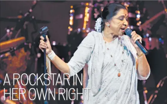  ?? GETTY IMAGES ?? Asha Bhosle performs at Carnegie Hall in New York City in 2008. She holds the world record for the “most recorded voice in history.”