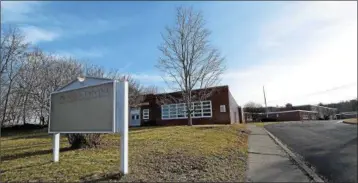  ?? FILE PHOTO BY TONY ADAMIS ?? The former Anna Devine Elementary School building in Rifton, N.Y. will be used by Ulster BOCES starting in September.