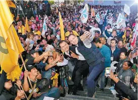  ?? JORGE CARBALLO ?? Juan Zepeda acompañó al frentista en el Estado de México.