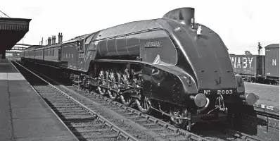  ?? ?? A sight for sore eyes as the first of the P2s to feature A4-style streamlini­ng from new, No. 2003 Lord President, built in June 1936, reaches Newark Northgate on a Doncaster to Peterborou­gh running-in turn. Although no images of the planned Hornby model are yet available, it will portray the locomotive in this condition. T. G. HEPBURN/RAIL ARCHIVE STEPHENSON