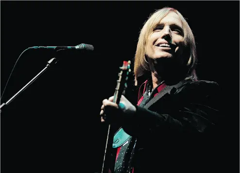  ?? MARK HUMPHREY / THE CANADIAN PRESS / THE ASSOCIATED PRESS FILES ?? Tom Petty performs in 2006 at the Bonnaroo Music & Arts Festival in Manchester, Tenn. Petty died Monday night at UCLA Medical Center in Los Angeles after he suffered cardiac arrest.